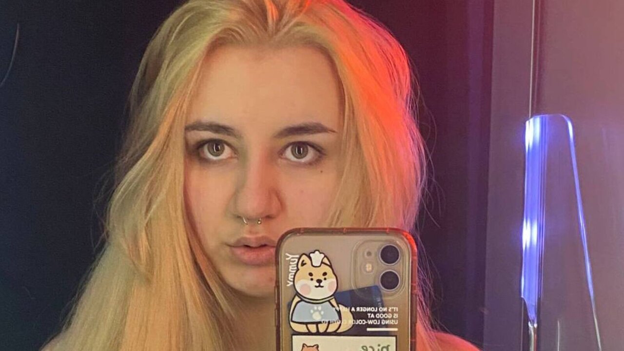 See Live Sex Camera