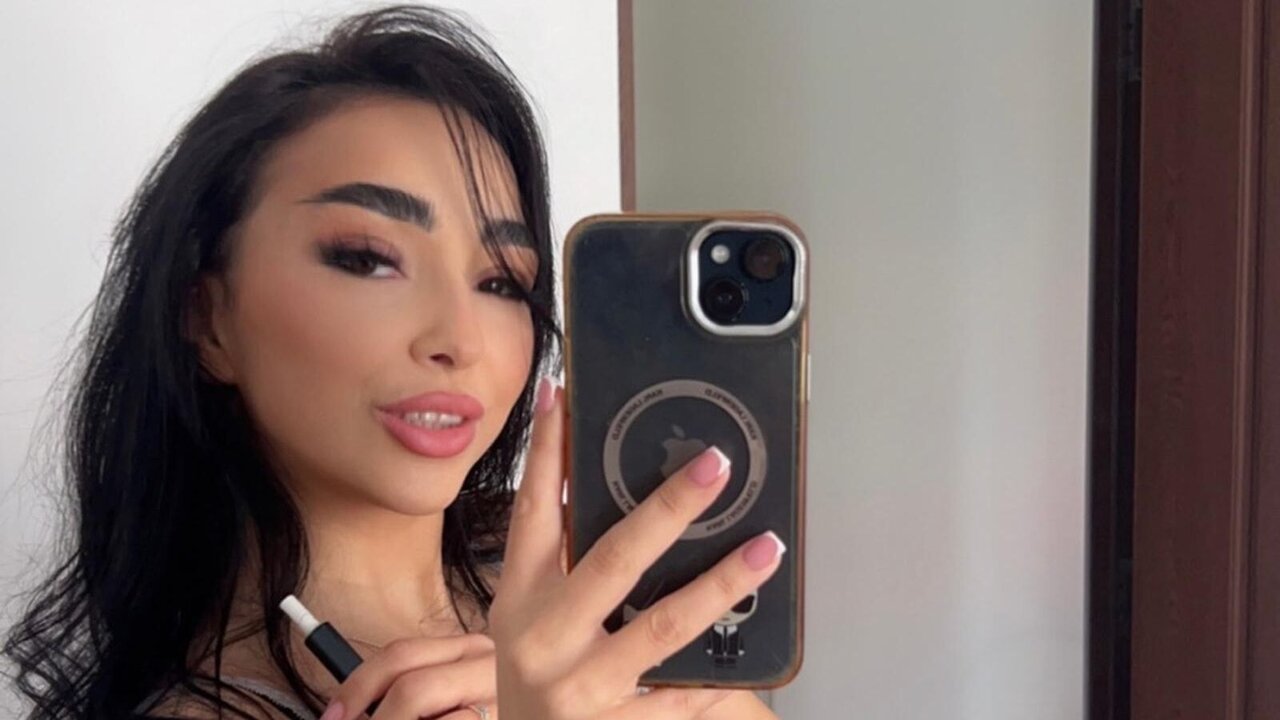 See Live Sex Camera